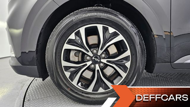Kia CARNIVAL 9-Seater Prestige купить на сайте DeffCars