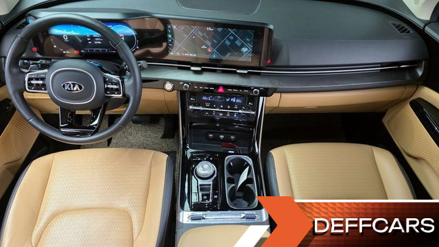 Kia CARNIVAL 9-Seater Noblesse купить на сайте DeffCars