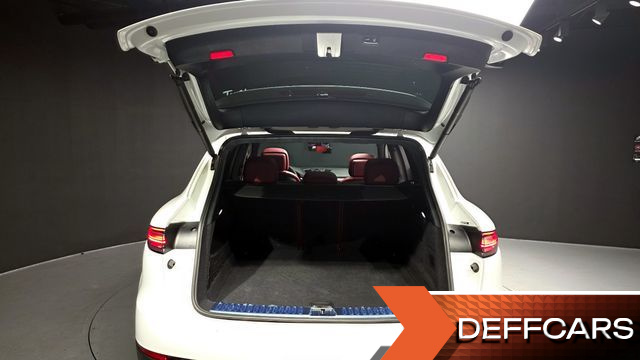 Porsche CAYENNE 3.0 купить на сайте DeffCars