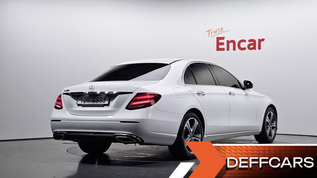 Mercedes E-CLASS E300 Avantgarde купить на сайте DeffCars