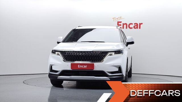 Kia CARNIVAL Gasoline 11-Seater Prestige купить на сайте DeffCars