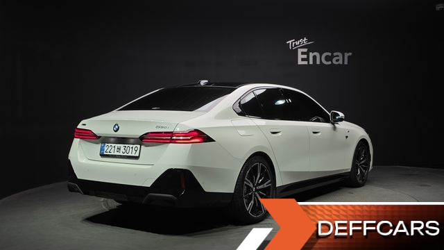 BMW 5-SERIES 530i xDrive M Sport купить на сайте DeffCars
