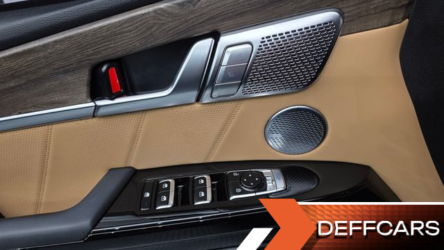 Kia MOHAVE Diesel 3.0 4WD 5-Seater Platinum купить на сайте DeffCars