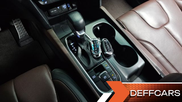 Hyundai SANTAFE Gasoline 2.0T 2WD Inspiration купить на сайте DeffCars
