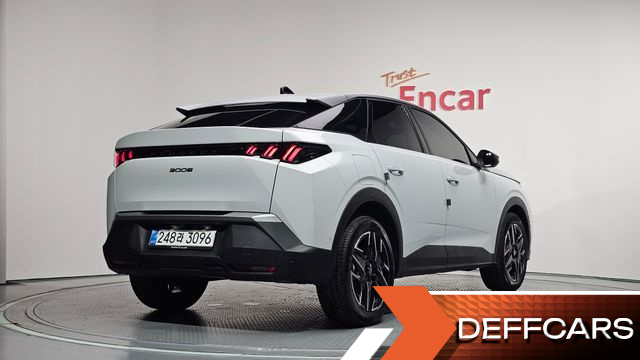 Peugeot 3008 1.2 HYbrid Allure купить на сайте DeffCars