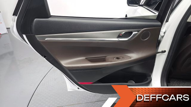 Hyundai GRANDEUR Premium купить на сайте DeffCars