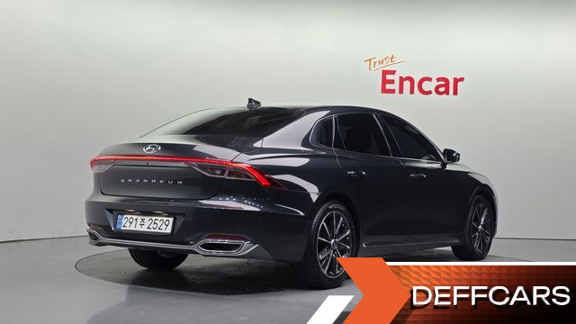 Hyundai GRANDEUR 2.5 Premium Choice купить на сайте DeffCars