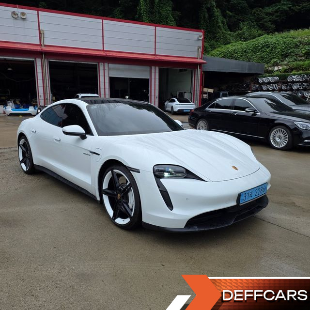 Porsche TAYCAN Base купить на сайте DeffCars