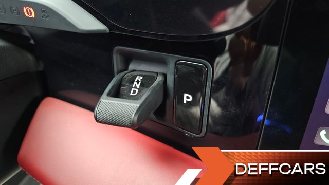 Porsche TAYCAN Turbo S купить на сайте DeffCars