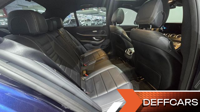 Mercedes E-CLASS E220d 4MATIC AMG Line купить на сайте DeffCars