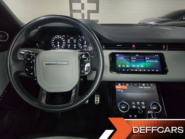 Land Rover RANGE ROVER EVOQUE P250 First Edition купить на сайте DeffCars