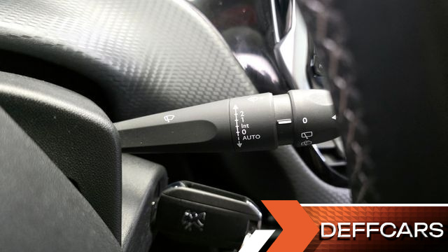 Peugeot 2008 1.5 BlueHDi Allure купить на сайте DeffCars