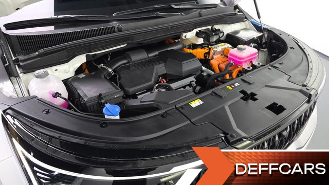Kia CARNIVAL HEV 9seater Signature купить на сайте DeffCars