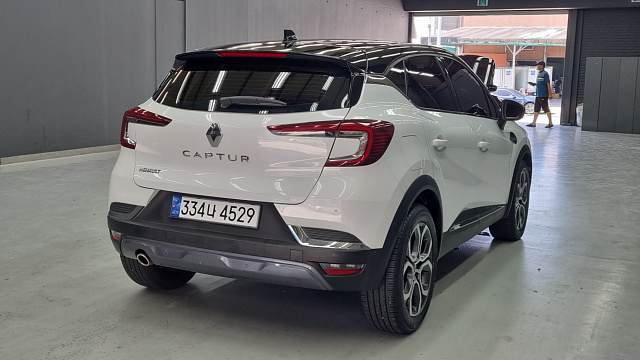 Renault-KoreaSamsung CAPTUR 1.3 TCe Edition Paris купить на сайте DeffCars