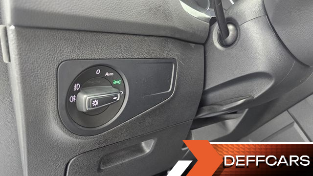 Volkswagen TIGUAN 2.0 TDI Premium купить на сайте DeffCars