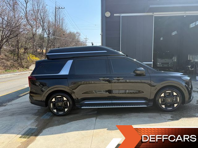 Kia CARNIVAL 9-Seater Hi Limousine Signature купить на сайте DeffCars