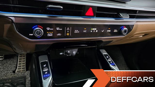 Kia SORENTO Gasoline 2.5T 2WD Signature купить на сайте DeffCars