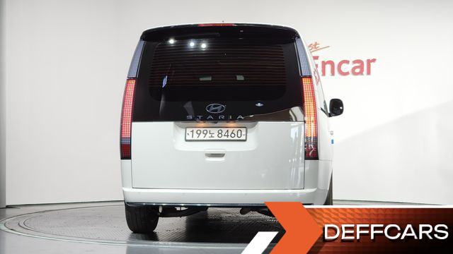Hyundai STARIA HEV 1.6 Lounge 7-Seater Inspiration купить на сайте DeffCars