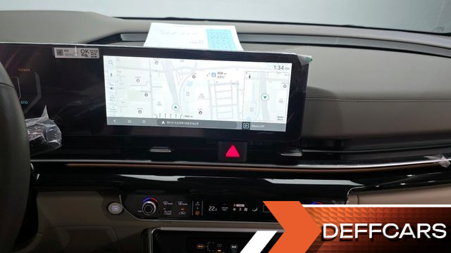 Kia CARNIVAL HEV 9-Seater Hi-Limousine Signature купить на сайте DeffCars