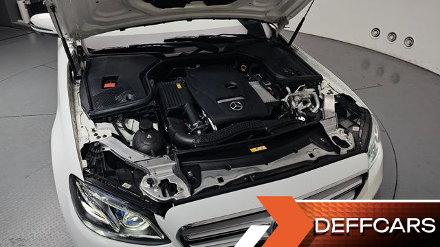 Mercedes E-CLASS E300 4MATIC Avnatgarde купить на сайте DeffCars