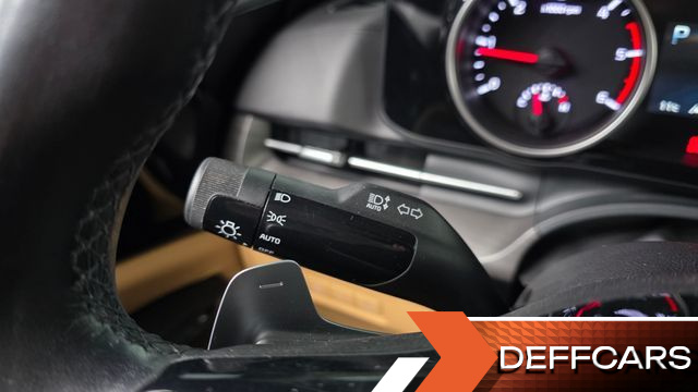Kia CARNIVAL 7-Seater Outdoor Noblesse купить на сайте DeffCars