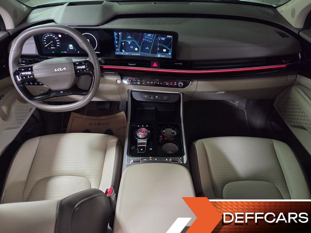Kia CARNIVAL HEV 7-Seater Hi Limousine Signature купить на сайте DeffCars