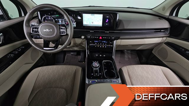 Kia CARNIVAL 9-Seater Noblesse купить на сайте DeffCars