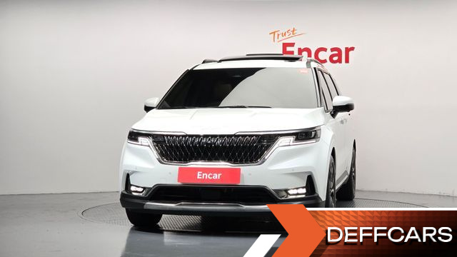Kia CARNIVAL Gasoline 7-Seater Signature купить на сайте DeffCars
