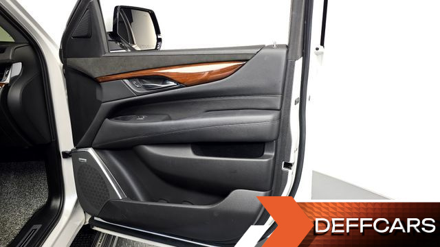 Cadillac ESCALADE 6.2 4th купить на сайте DeffCars