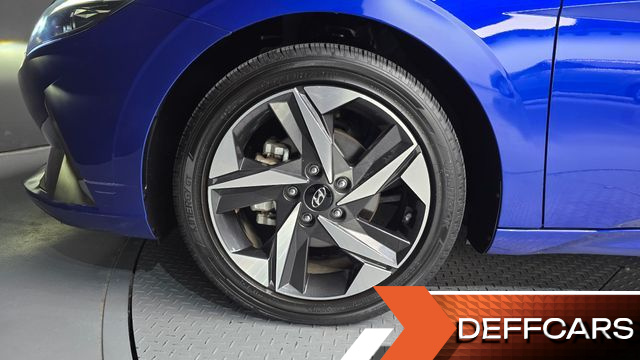 Hyundai AVANTE 1.6 Inspiration купить на сайте DeffCars