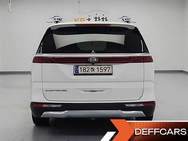Kia CARNIVAL 9-Seater Noblesse купить на сайте DeffCars