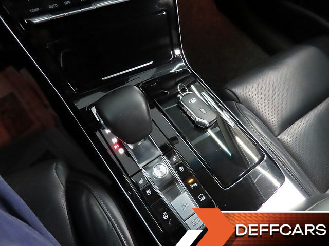 Kia K7 2.5 GDI X Edition купить на сайте DeffCars