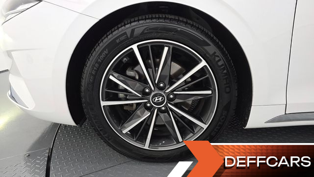 Hyundai GRANDEUR 2.5 Premium Choice купить на сайте DeffCars