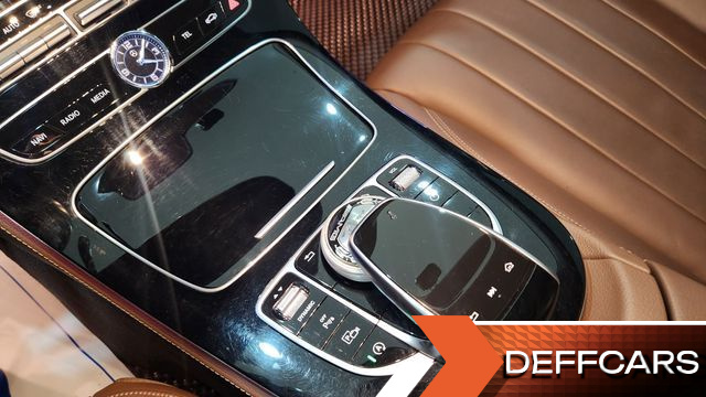 Mercedes E-CLASS E220d 4MATIC Exclusive купить на сайте DeffCars