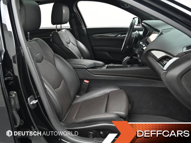 Cadillac CT5 2.0 Sport купить на сайте DeffCars