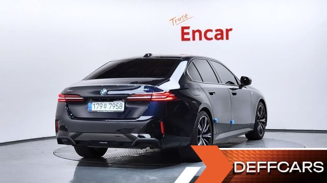 BMW 5-SERIES 530i xDrive M Sport купить на сайте DeffCars