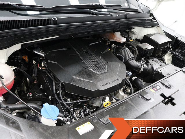 Kia CARNIVAL 9-Seater Noblesse купить на сайте DeffCars