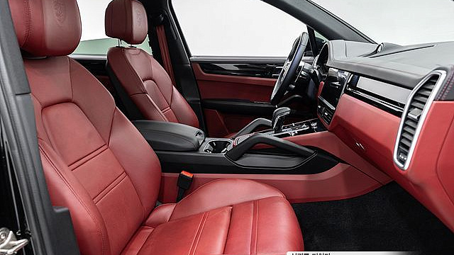 Porsche CAYENNE 3.0 купить на сайте DeffCars