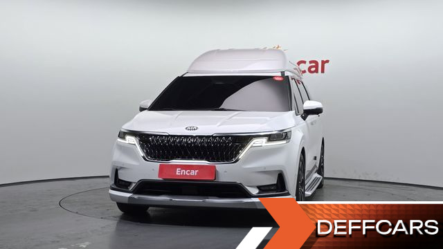 Kia CARNIVAL 9-Seater Hi-Limousine Signature купить на сайте DeffCars