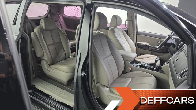 Kia CARNIVAL 9-Seater Noblesse Special купить на сайте DeffCars