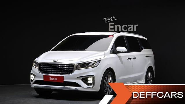 Kia CARNIVAL 9-Seater Luxury купить на сайте DeffCars