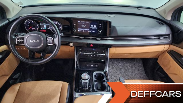 Kia CARNIVAL 9-Seater Noblesse купить на сайте DeffCars
