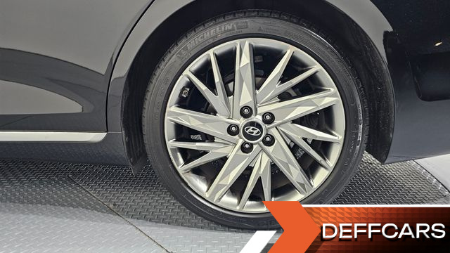 Hyundai GRANDEUR 2.5 Calligraphy купить на сайте DeffCars