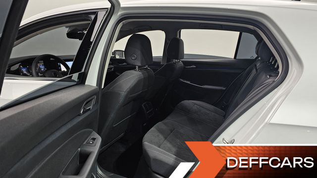 Volkswagen GOLF 2.0 TDI Premium купить на сайте DeffCars