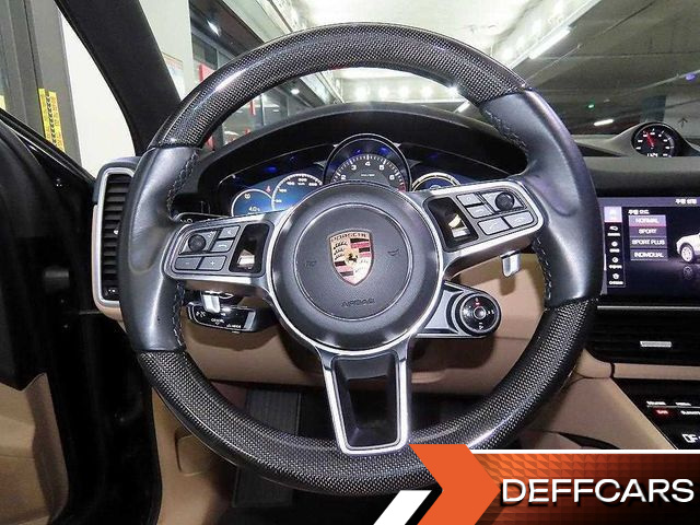 Porsche CAYENNE 3.0 купить на сайте DeffCars