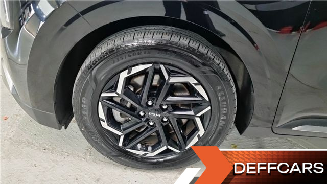 Kia CARNIVAL 9-Seater Noblesse купить на сайте DeffCars