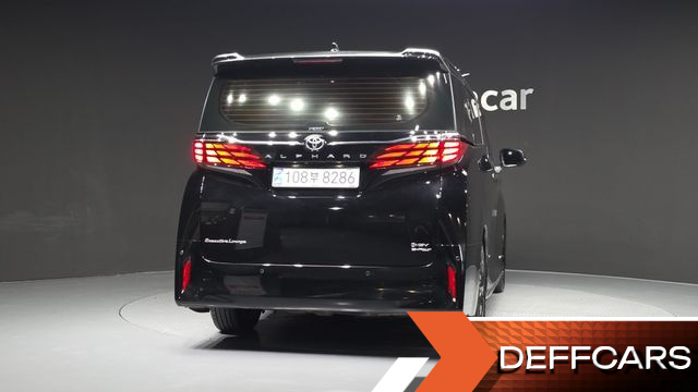 Toyota ALPHARD 2.5 HEV Executive AWD купить на сайте DeffCars