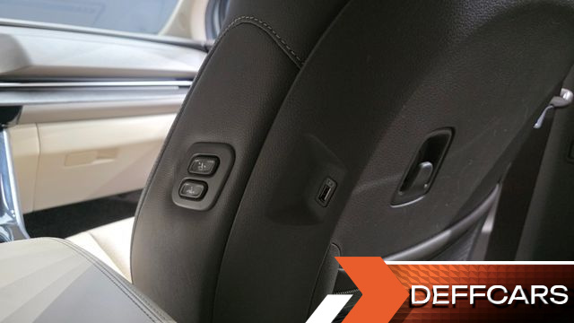 Kia CARNIVAL 9-Seater Signature купить на сайте DeffCars