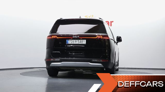 Kia CARNIVAL Gasoline 11-Seater Prestige купить на сайте DeffCars