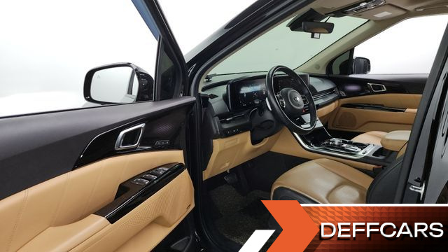 Kia CARNIVAL 9-Seater Signature купить на сайте DeffCars
